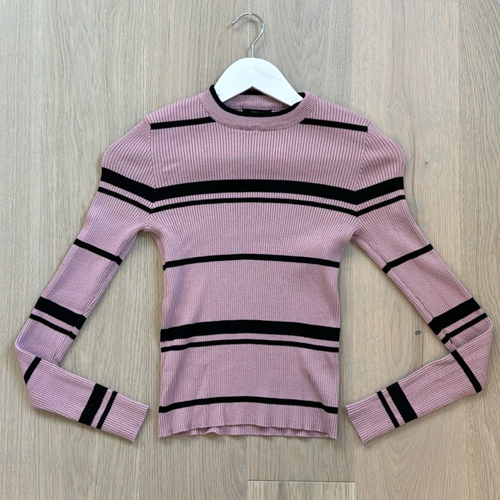 Forever 21 Striped Long Sleeve Small